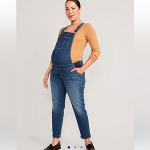 Old Navy OG Straight Maternity Overalls size 2 short